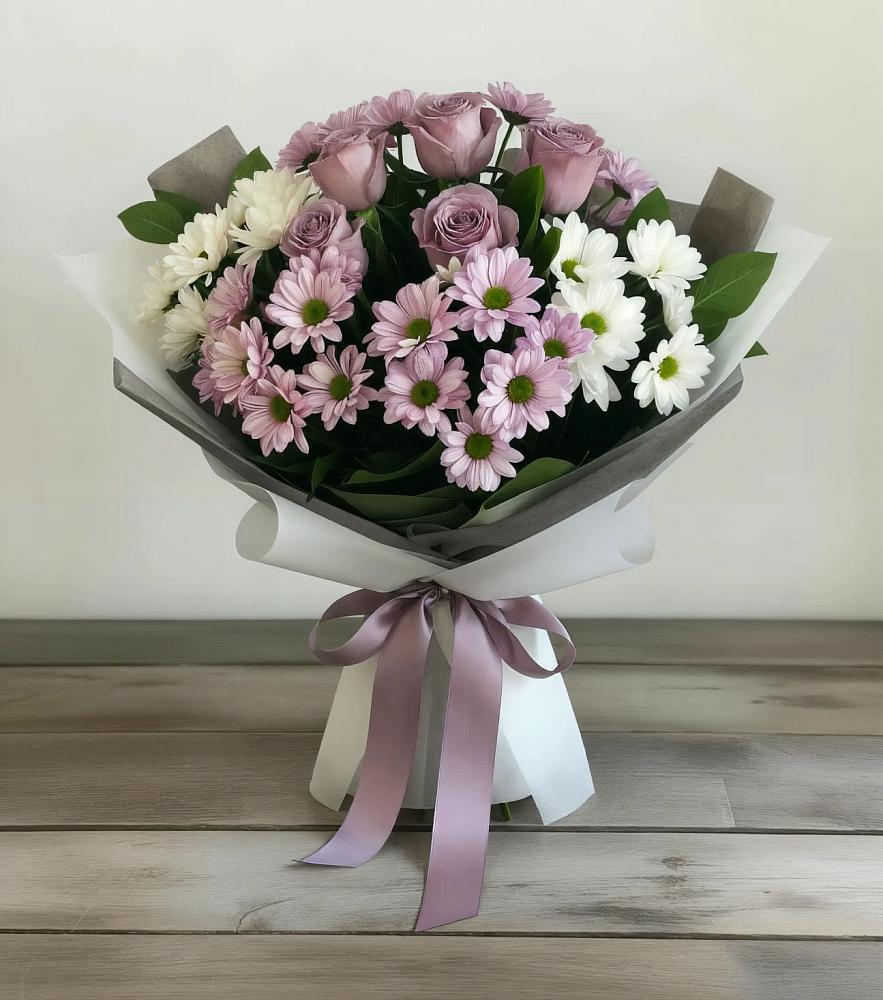 Букет цветов из: Хризантемы и Розы в Елабуге
