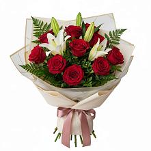 Букет цветов из:  Лилии и Розы в Елабуге