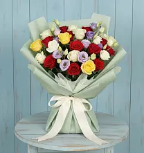 Букет цветов из:  Розы в Елабуге
