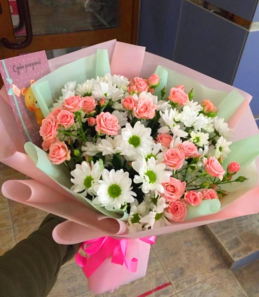 Букет цветов из: Розы и Хризантемы в Елабуге