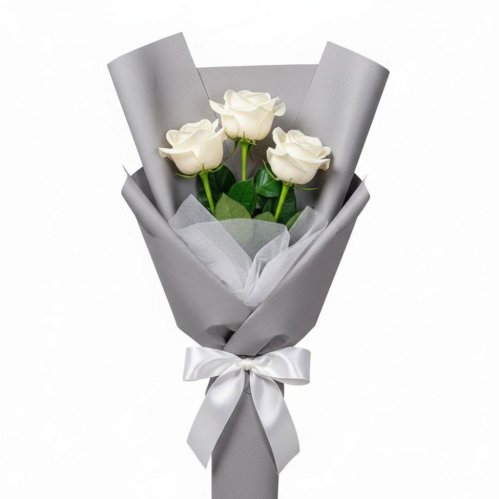Букет 3 белые розы в Елабуге