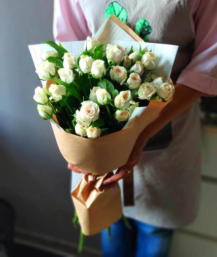 Букет цветов из: Розы в Елабуге