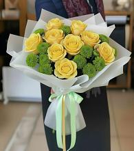 Букет цветов из:  Хризантемы и Розы в Елабуге