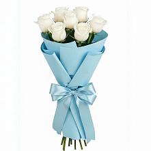 Букет 7 белых роз Проуд в Елабуге