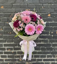 Букет цветов из:  Герберы и Хризантемы #REPLACE_PRED# Елабуге
